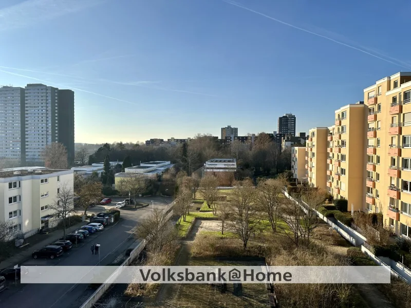 Aussicht - Wohnung kaufen in Tübingen - Gut geschnittene 3,5-Zimmer-Wohnung mit Ausblick - bezugsfrei