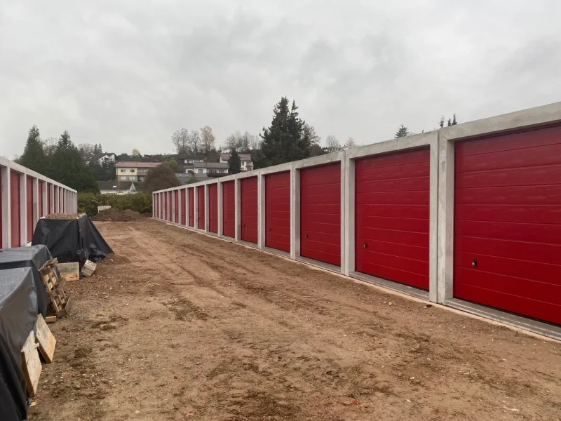 Garagen - Sonstige Immobilie kaufen in Helmstadt-Bargen - Rentable GaragenStorageflächen zur Eigennutzung oder Kapitalanlage