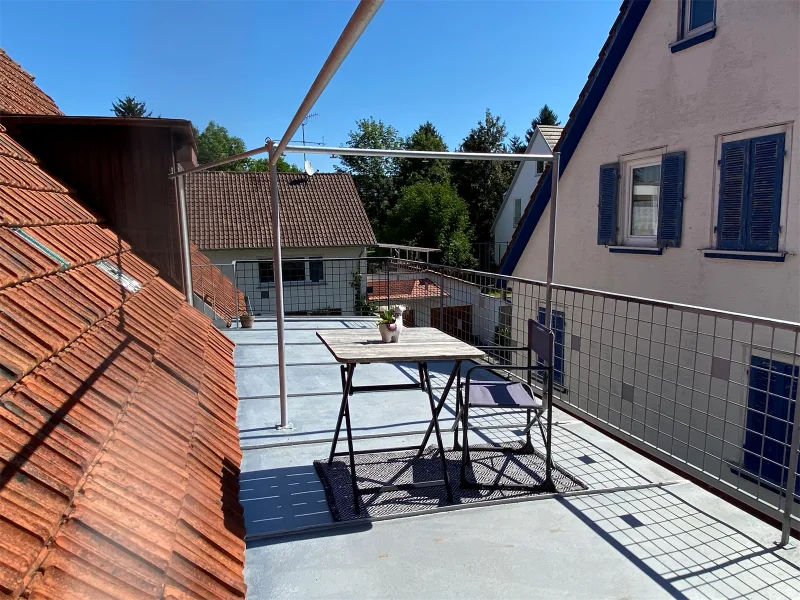 Dachterrasse - Haus kaufen in Neckartenzlingen - Sofort beziehbare DHH in ruhiger Lage