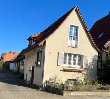 Aussenansicht - Haus kaufen in Neulingen - kleines Häuschen mit Erweiterungspotenzial (Haus 2) im OT Göbrichen zu verkaufen! 