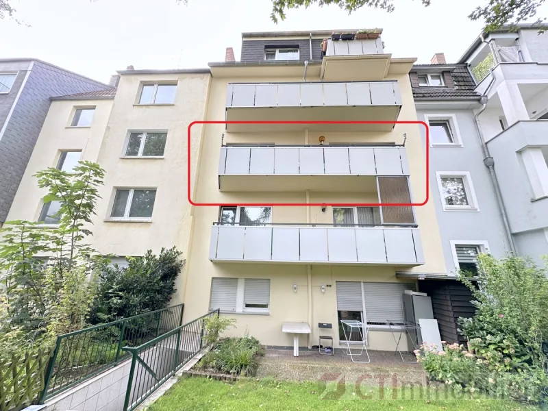 TB - Wohnung kaufen in Duisburg - Mieten adieu, keine Mietsteigerung mehr! 3-Zimmer ETW mit Balkon und Duplex-Stellplatz. In Uni Nähe.