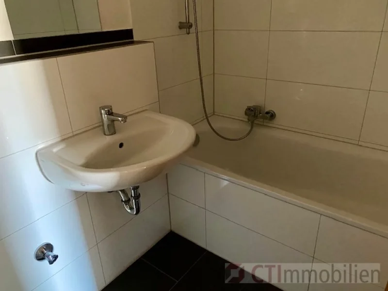 Badezimmer Ansicht 2