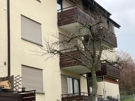 Ansicht - Wohnung kaufen in Geislingen an der Steige - Tolle 2 Zimmer-Obergeschosswohnung mit Garage