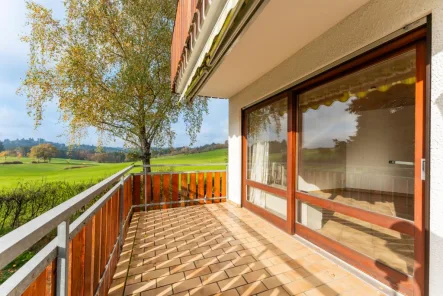 Ansicht - Haus kaufen in Börtlingen - Sofort frei. Doppelhaushälfte in idyllischer Randlage mit Blick auf Wiesen und Felder