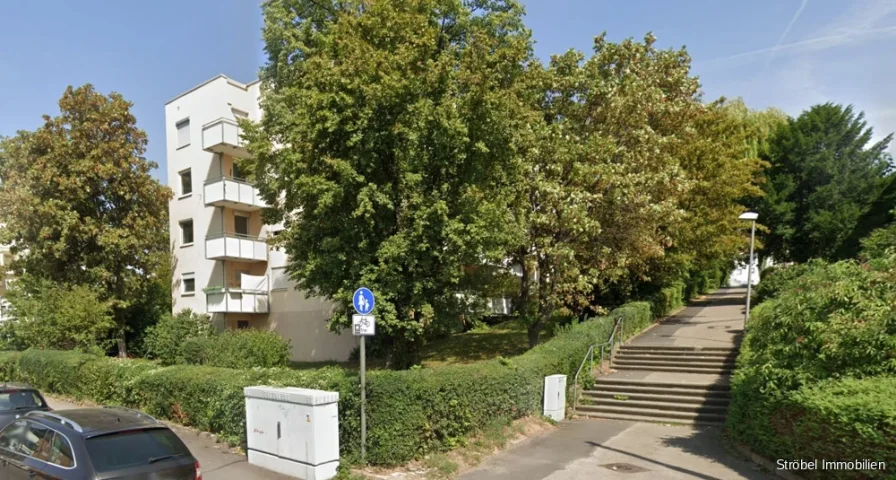 Ansicht 2 - Wohnung kaufen in Stuttgart / Untertürkheim - Keine Käuferprovision: 2-Zimmerwohnung mit Tiefgaragenstellplatz in zentraler Stuttgarter Lage