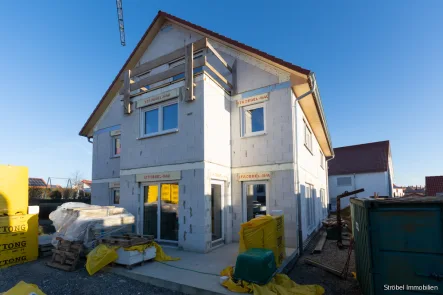 Ansicht - Haus kaufen in Rothenburg - Moderne und großzügige Doppelhaushälften im schönen Heckenacker zu kaufen - Neubau