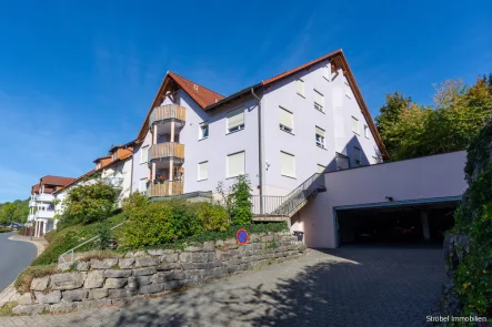 Ansicht - Wohnung kaufen in Niederstetten - 3-Zimmerwohnung mit schöner Aussicht in Niederstetten zu verkaufen - ideal als Kapitalanlage