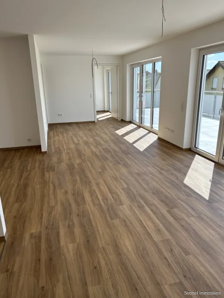 Wohnzimmer - Wohnung mieten in Schrozberg - Moderne 3-Zimmerwohnung im schönen Schrozberg zu vermieten