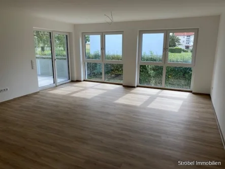 Wohnzimmer  - Wohnung mieten in Schrozberg - Moderne 2-Zimmerwohnung im schönen Schrozberg zu vermieten