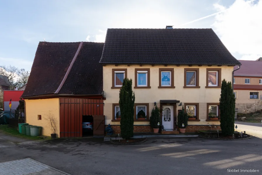 Ansicht - Haus kaufen in Niederstetten - gemütliches Einfamilienhaus in Wildentierbach zu verkaufen