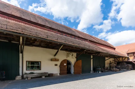 Außenansicht - Laden/Einzelhandel mieten in Rothenburg ob der Tauber - Geschäfts- und Lagerfläche in Rothenburg zu vermieten