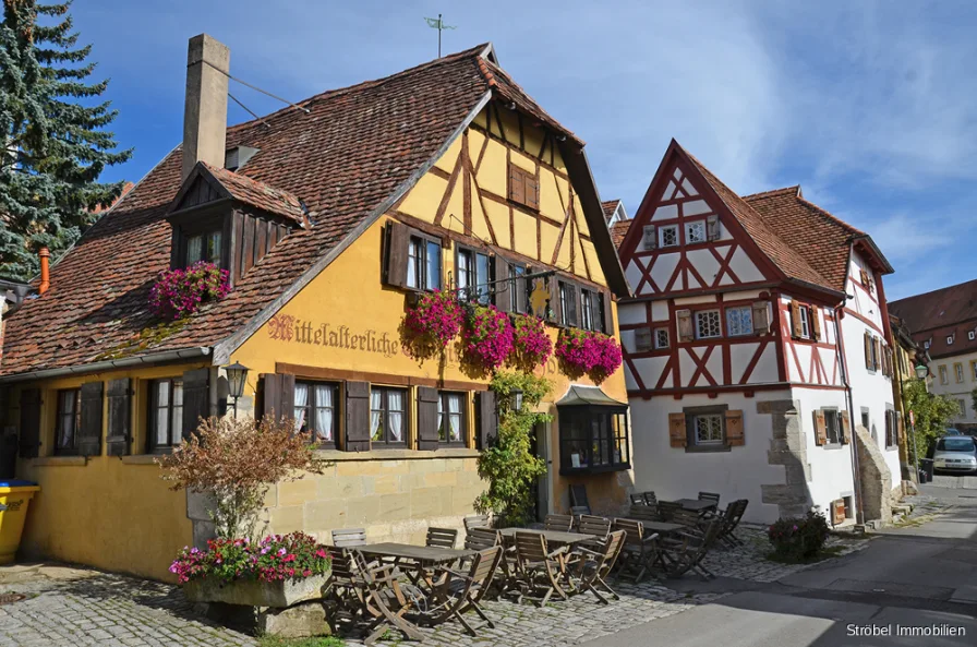 Ansicht - Haus kaufen in Rothenburg - Das älteste Haus von Rothenburg steht zum Verkauf. Die Gastwirtschaft "Zur Höll" sucht einen neuen Eigentümer