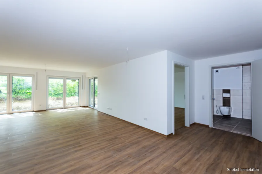 Wohnzimmer - Wohnung kaufen in Schrozberg - Exklusive Eigentumswohnung im modernen Mehrfamilienhaus "Gladiole 2" in Schrozberg