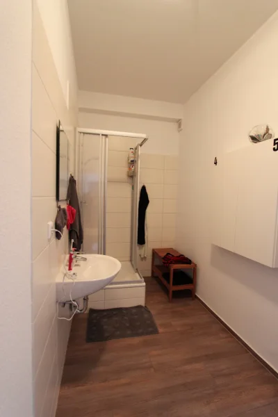 Badezimmer 2