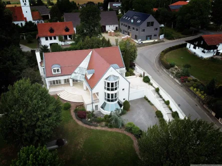 DJI_0688a - Haus kaufen in Neu-Ulm - Prachtvolles Domizil unterhalb des Schlosses