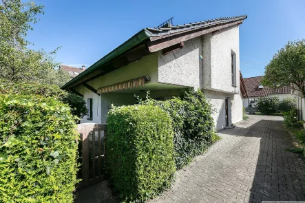 Objektansicht - Haus kaufen in Vöhringen - *PROVISIONSFREI* Großzügiges EFH in Split-Level-Bauweise