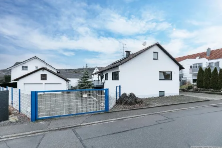 Ansicht - Haus kaufen in Allmendingen - Ein großes Anwesen erwartet Sie und Ihre Familie...