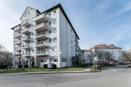 Außenansicht - Wohnung kaufen in Ulm - Tolle Kapitalanlage - 1-Zimmer-Seniorenappartement