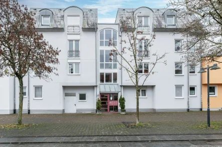 Außenansicht - Wohnung kaufen in Ulm - Mitten in Ulm - 3-Zimmer-Wohnung mit Balkon, Aufzug und Tiefgarage