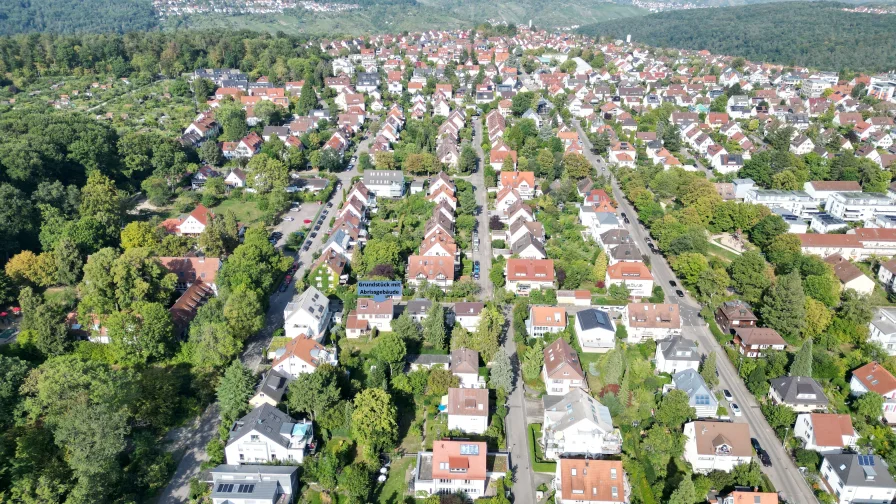 Lage/ Grundstück mit Abrissgebäude (von oben)