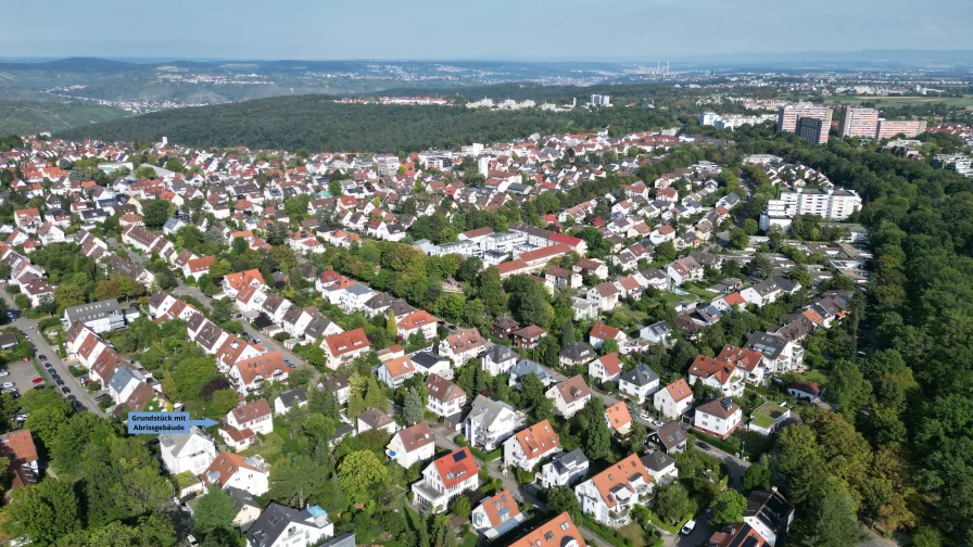 Lage/ Grundstück mit Abrissgebäude (von oben)