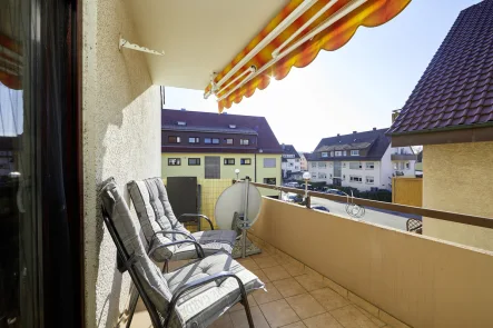 Südwestbalkon - Wohnung kaufen in Ludwigsburg / Eglosheim - 3-Zimmer-Wohnung in guter Wohnlage!