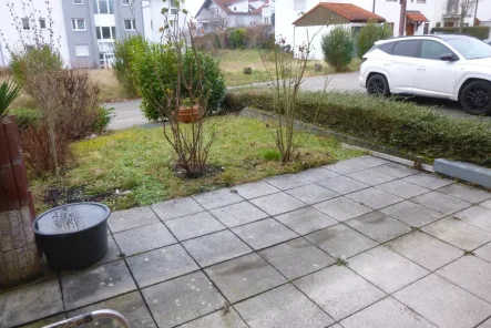 Terrasse Gartenanteil3 - Wohnung mieten in Marbach am Neckar - Single-Wohnung    -     EG mit Terrasse und Gartenanteil