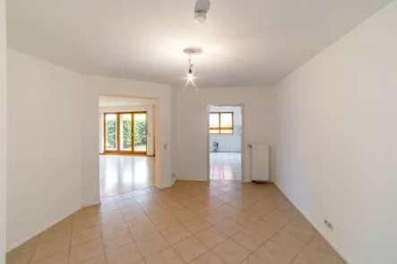  - Wohnung kaufen in Lahr/Schwarzwald - RESERVIERT - 3-Zimmer-Erdgeschoss-Wohnung mit Terrasse und TG-Stellplatz - RESERVIERT