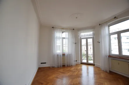 Wohnzimmer - Wohnung mieten in Mannheim / Innenstadt - Charmante Altbauwohnung in der Mannheimer City