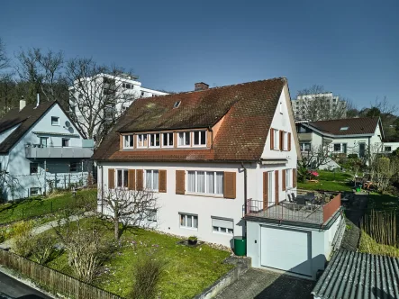   - Haus kaufen in Tübingen - Gepflegtes 2-Familienhaus - in top Lage - eine Wohnung bezugsfrei