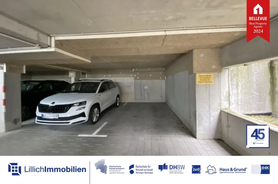 Titelbild - Garage/Stellplatz mieten in Kornwestheim - Sie haben genug von langer Parkplatzsuche? Komfortabler Tiefgaragenstellplatz am Weißenfelser Ring zu vermieten!