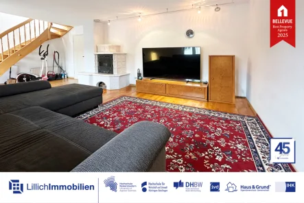 Titelbild - Wohnung mieten in Kornwestheim - Wohntraum mit Kamin nahe dem Stadtpark: 4-Zimmer-Maisonettewohnung mit Balkon und Stellplatz!