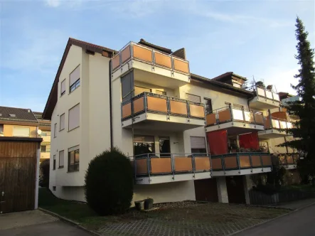 2220 Hausansicht  - Wohnung kaufen in Filderstadt - Helle 2 Zimmer Wohnung im Hochparterre - für Kapitalanleger!