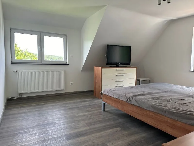 3553 Schlafzimmer OG