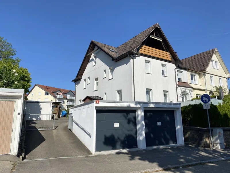 Vorderansicht - Haus kaufen in Villingen-Schwenningen - Top Kapitalanlage -  Renditestarke, stadtnahe, attraktive 3-Familien-Doppelhaushälfte in VS-Villingen