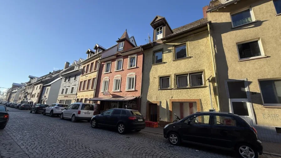 Vorderansicht - Gastgewerbe/Hotel kaufen in Villingen-Schwenningen - Wohn- und Geschäftshaus in guter Innenstadtlage