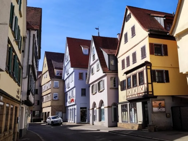 Widmaier GmbH Immobilien - Büro/Praxis kaufen in Rottenburg - # die Moriz Apotheke in der Königstraße