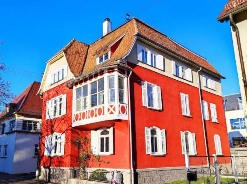      Widmaier Immobilien GmbH - Wohnung mieten in Rottenburg - # Jugendstilwohnung  # Veranda # Stellplatz