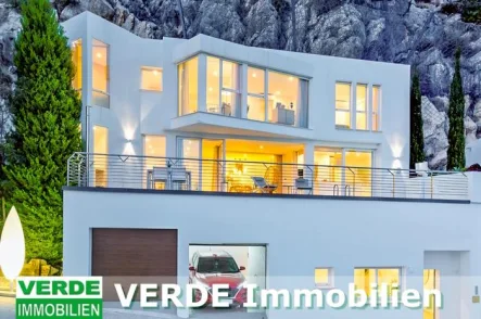 Ansicht - Haus kaufen in Altea - Moderne Villa mit großer Poolterrasse und Meerblick