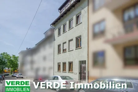 Ansicht Ost - Haus kaufen in Pforzheim - Renoviertes und voll vermietetes 4-Familienhaus in verkehrsberuhigter Lage