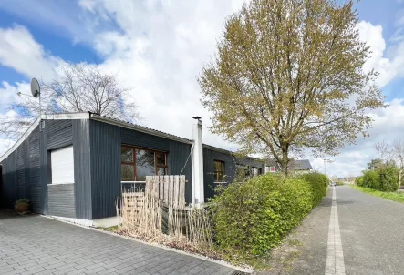 Bild1 - Haus kaufen in Detmold - "Schöner Wohnen in Heidenoldendorf"...ehemalige Näherei mit Charme + Potential