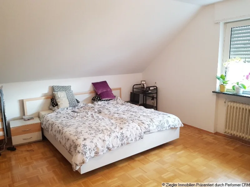 05 Schlafzimmer