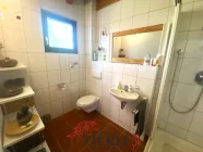 12-Dusche und WC EG