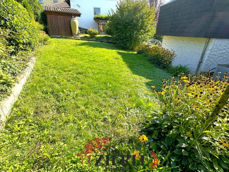 7-Garten hinter dem Haus