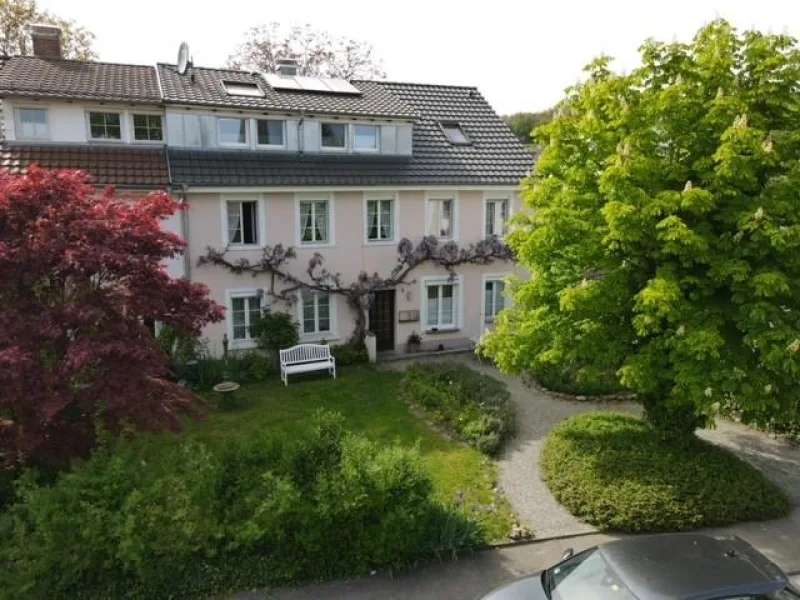 Ansicht - Wohnung kaufen in Öhningen-Wangen - Höri - bezugsfreie 4-Zimmer-DG-Wohnung mit Balkon / Einbauschränke / EBK