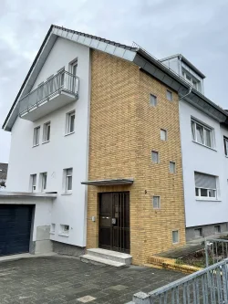 Titel - Wohnung mieten in Mannheim / Wallstadt - Kernsanierte 4 Zi-Maisonettewohnung mit 2 Balkonen und Gartennutzung in ruhiger Wohnlage