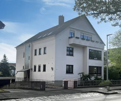 Titel   - Wohnung kaufen in Mannheim / Rheinau - Modern konzipierte 3-Zimmer-Eigentumswohnung mit sonnigem Balkon, Garage in angenehmer Vorortlage