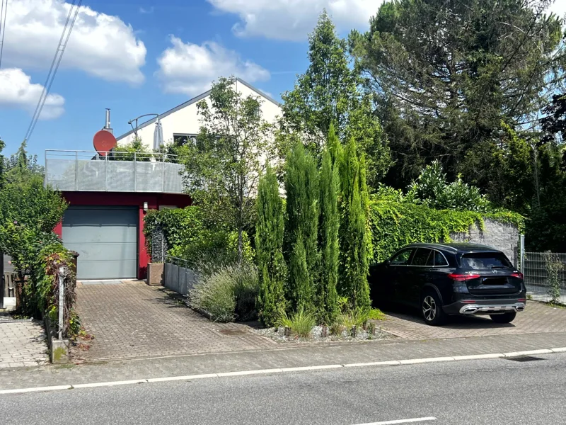 Titel - Haus kaufen in Ilvesheim - Modernes, freistehendes EFH mit Einliegerwohnung, Garten, Garage, hochwertige Ausstattung - Erbpacht