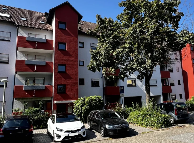 Titel   - Wohnung kaufen in Mannheim / Niederfeld - Bestens konzipierte 3-Zimmer-Wohung in hervorragender Wohnlage mit 2 Loggien und 2 Doppelparkern