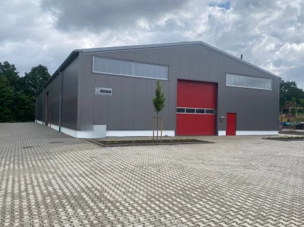 Ansicht - Halle/Lager/Produktion mieten in Baunatal - Neubau Industriehalle in Baunatal